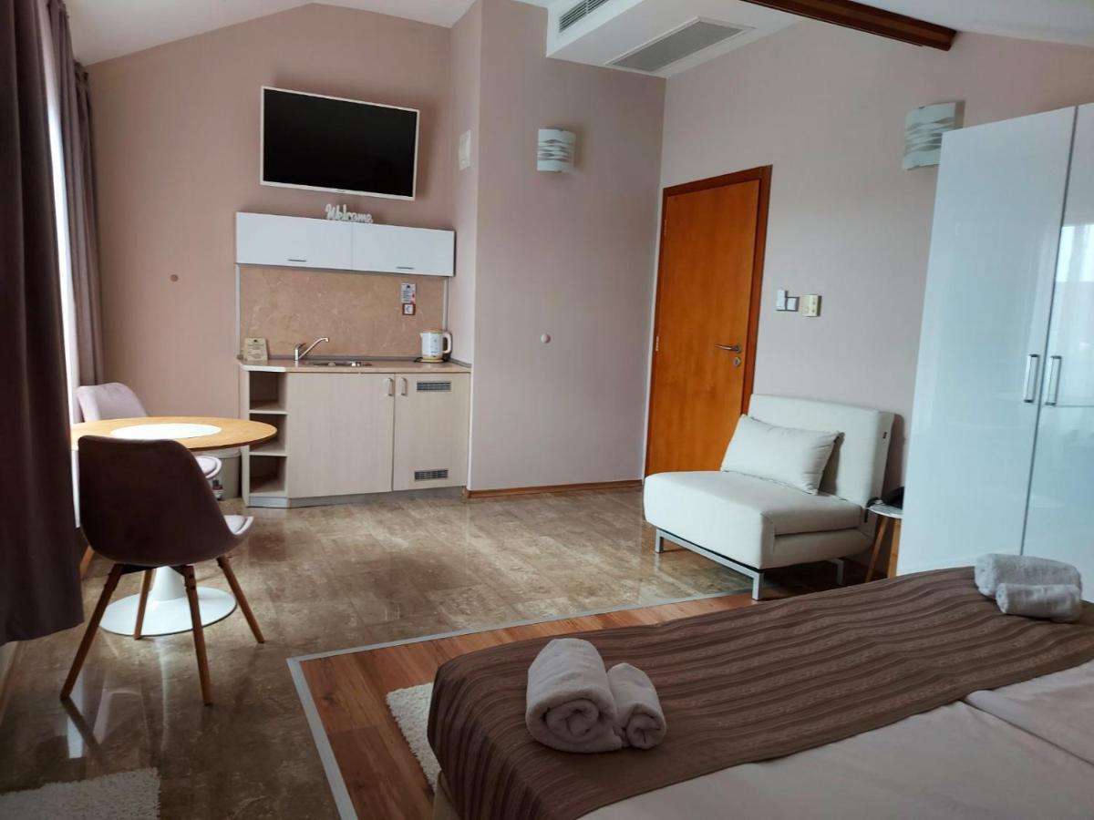 Family Hotel Saint Nikola Nessebar Extérieur photo