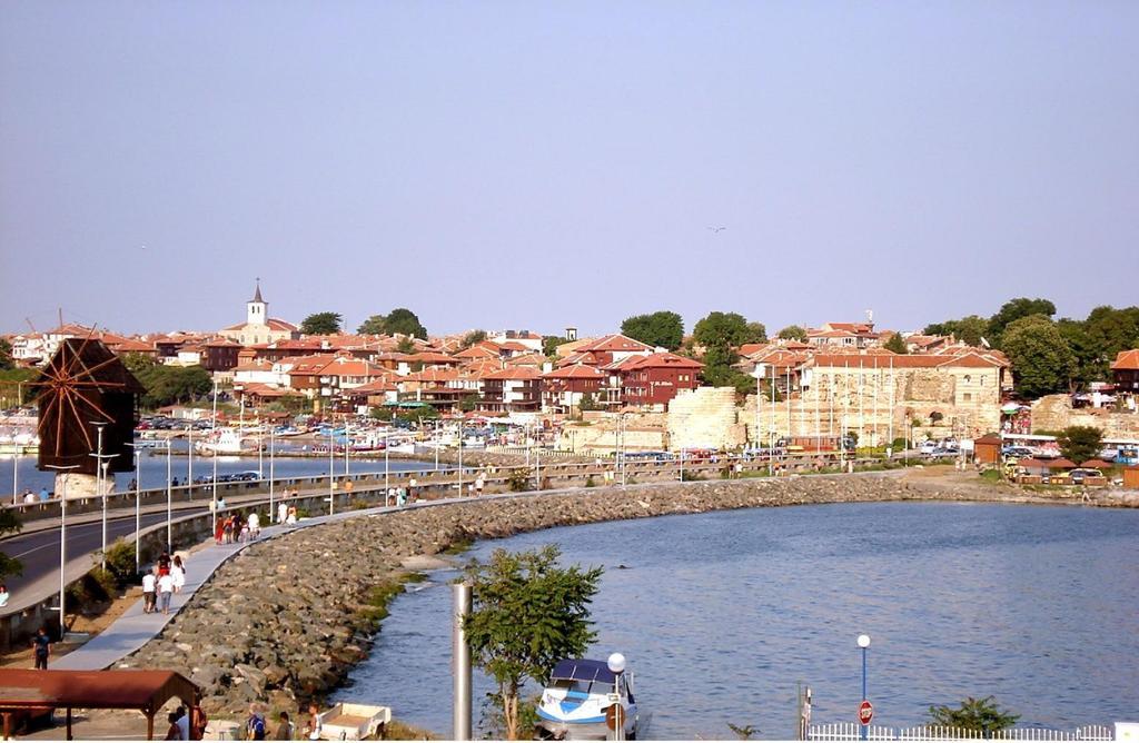 Family Hotel Saint Nikola Nessebar Extérieur photo
